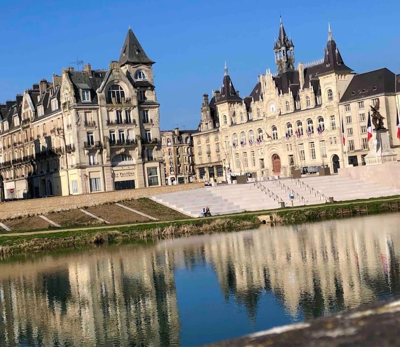 La Suite 7 Gite Urbain Charleville-Mézières Kültér fotó