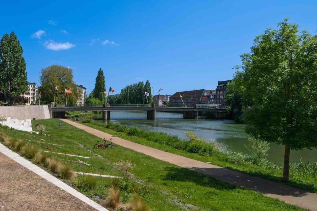 La Suite 7 Gite Urbain Charleville-Mézières Kültér fotó