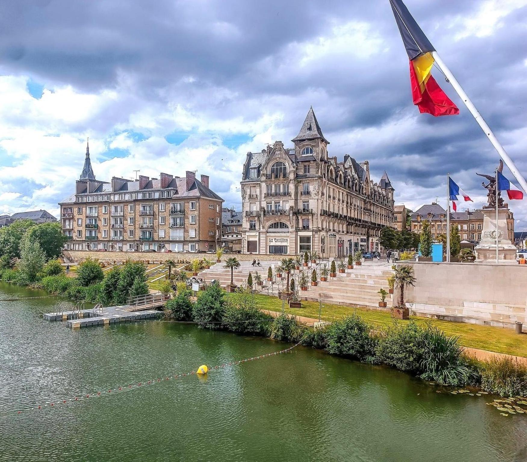 La Suite 7 Gite Urbain Charleville-Mézières Kültér fotó